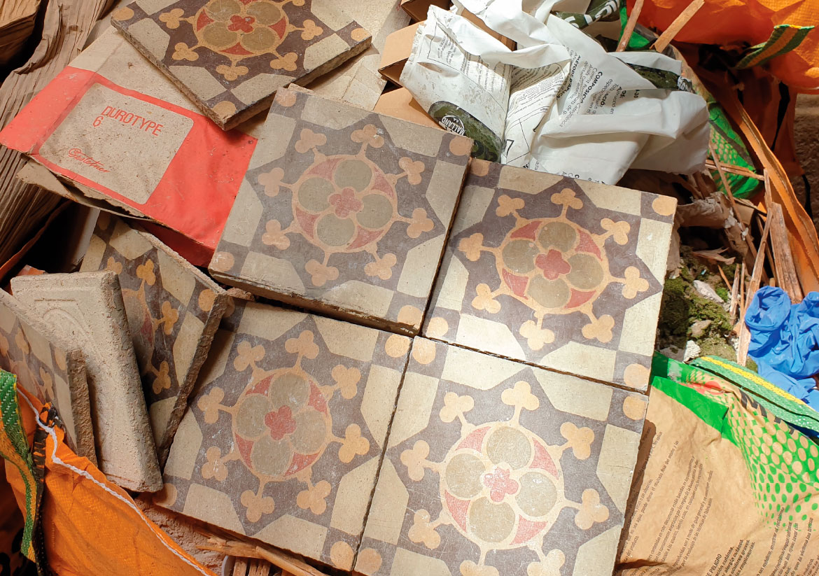 We buy floors